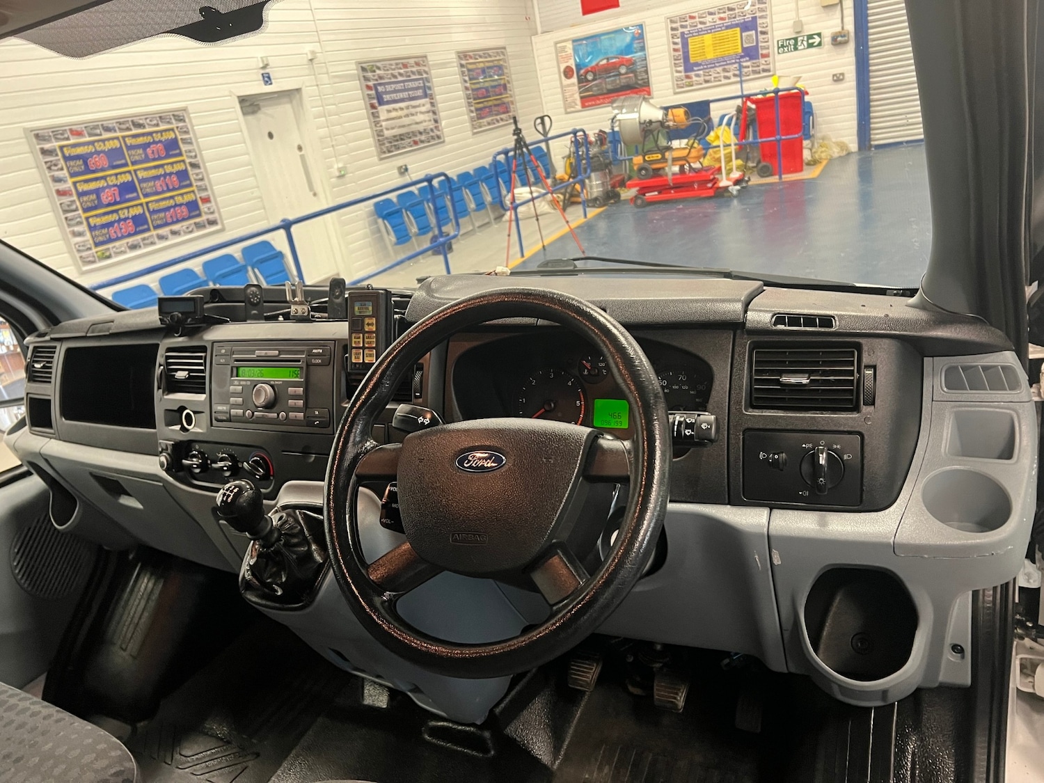 Used Ford Transit 2011 for sale - 77931860: Photo 17