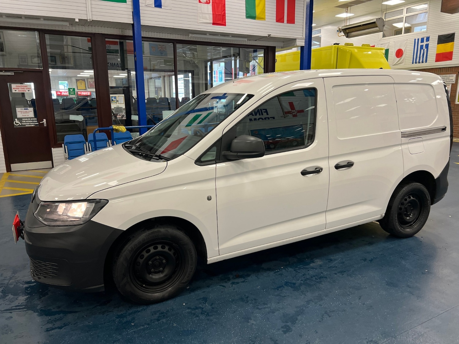 Used Volkswagen Caddy 2022 for sale - 76195898: Photo 3