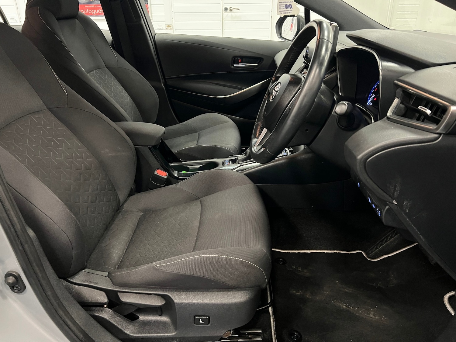 Used Toyota Corolla 2020 for sale - 76344178: Photo 12