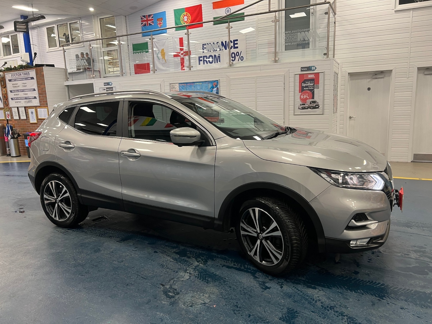 Used Nissan Qashqai 2018 for sale - 76809278: Photo 2