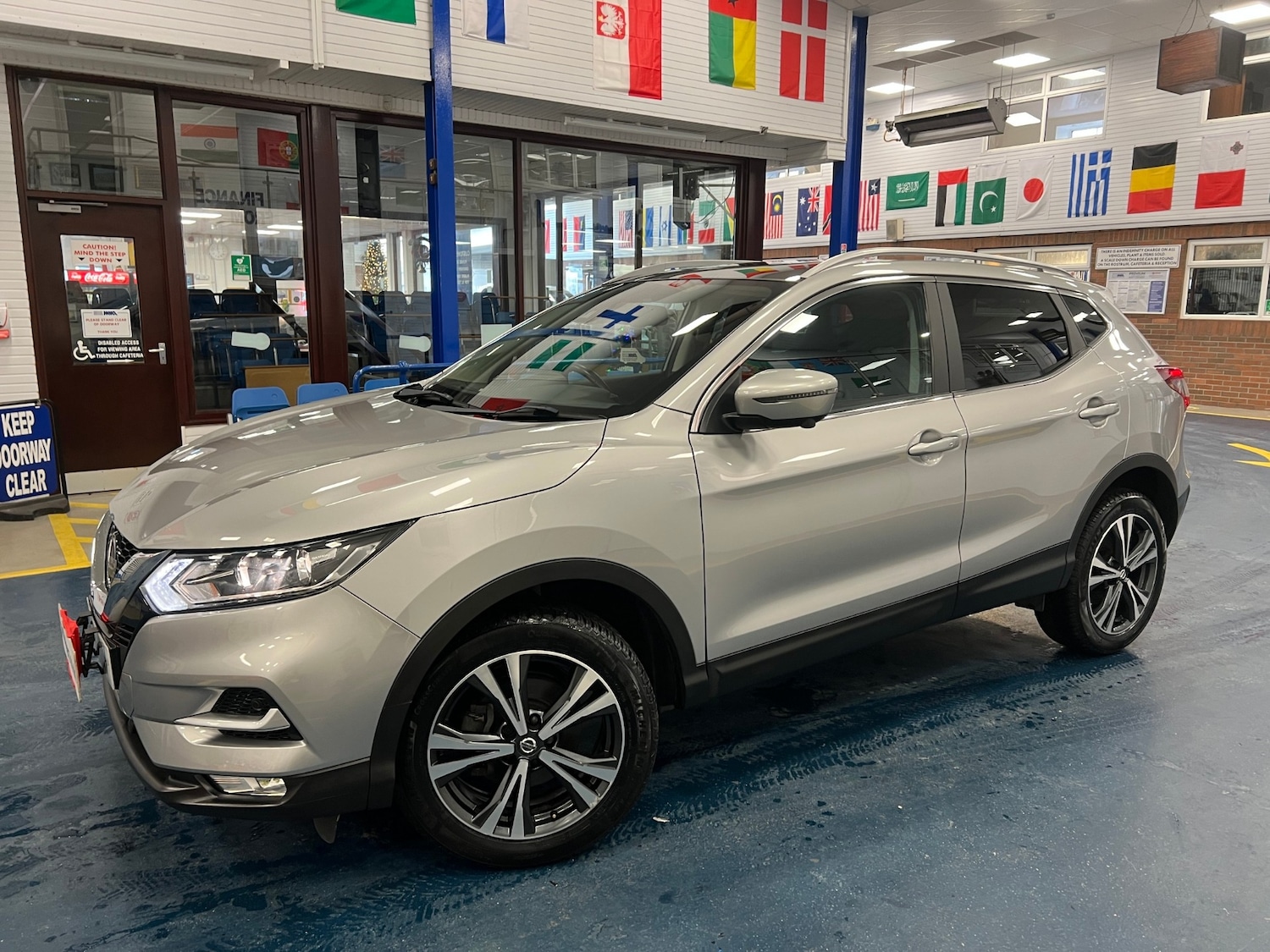 Used Nissan Qashqai 2018 for sale - 76809278: Photo 3