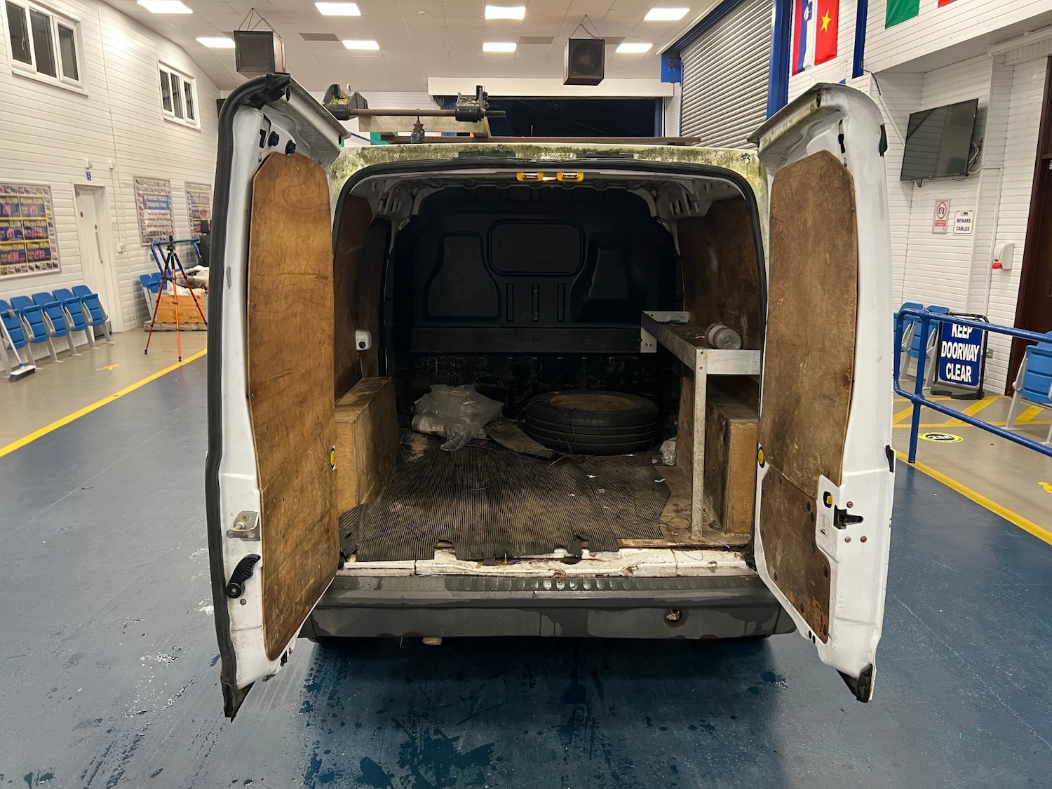 Used Ford Transit Connect 2011 for sale - 76504521: Photo 12