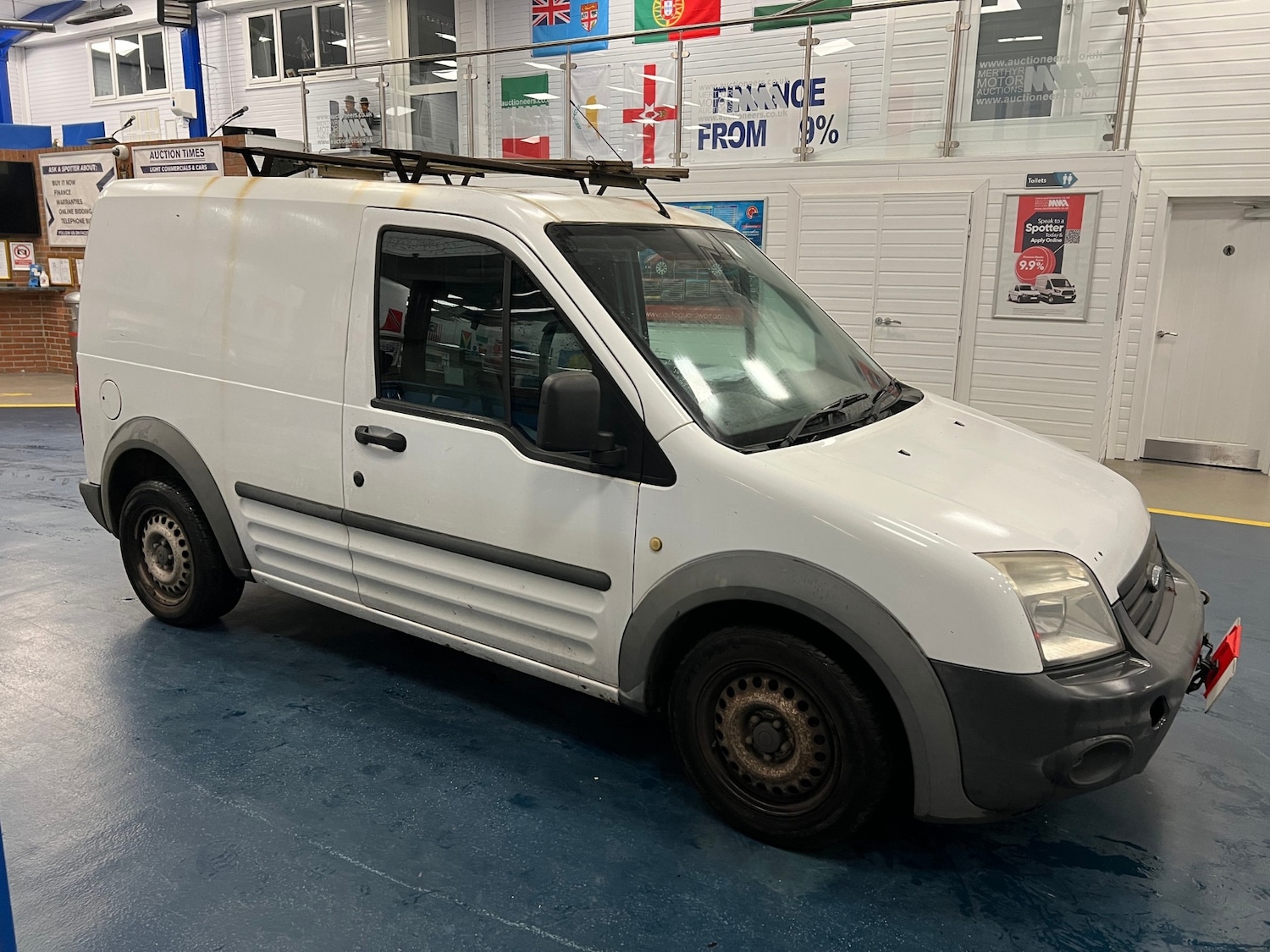 Used Ford Transit Connect 2011 for sale - 76504521: Photo 2