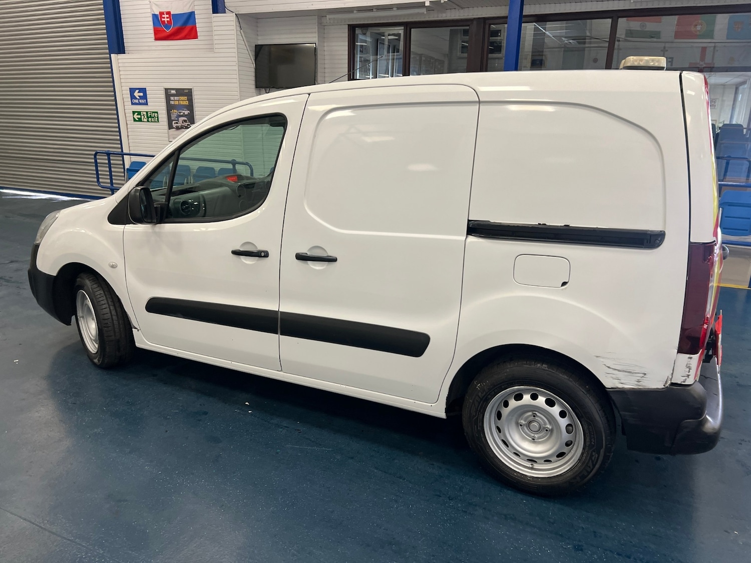 Vehicle 4