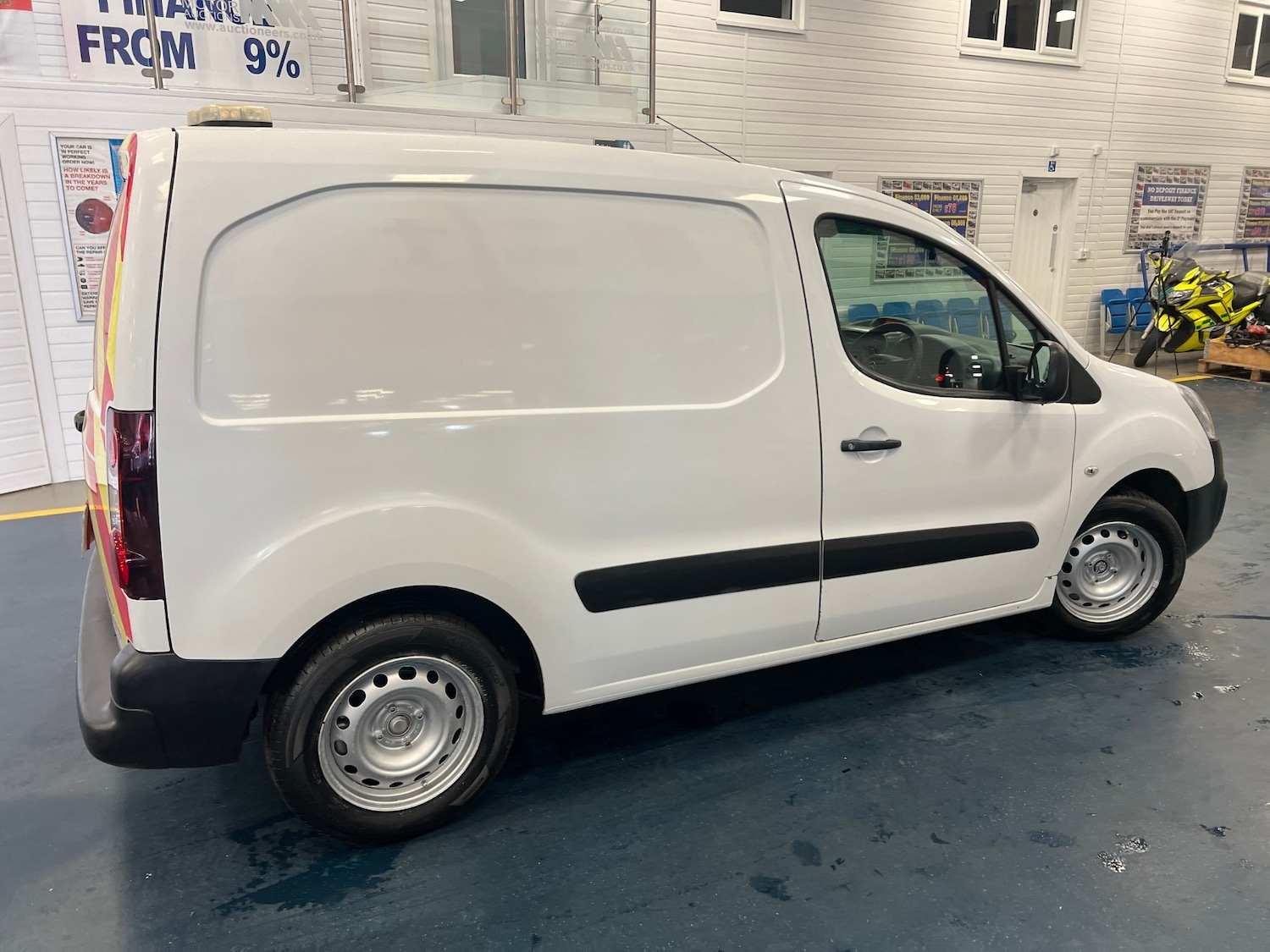 Vehicle 5