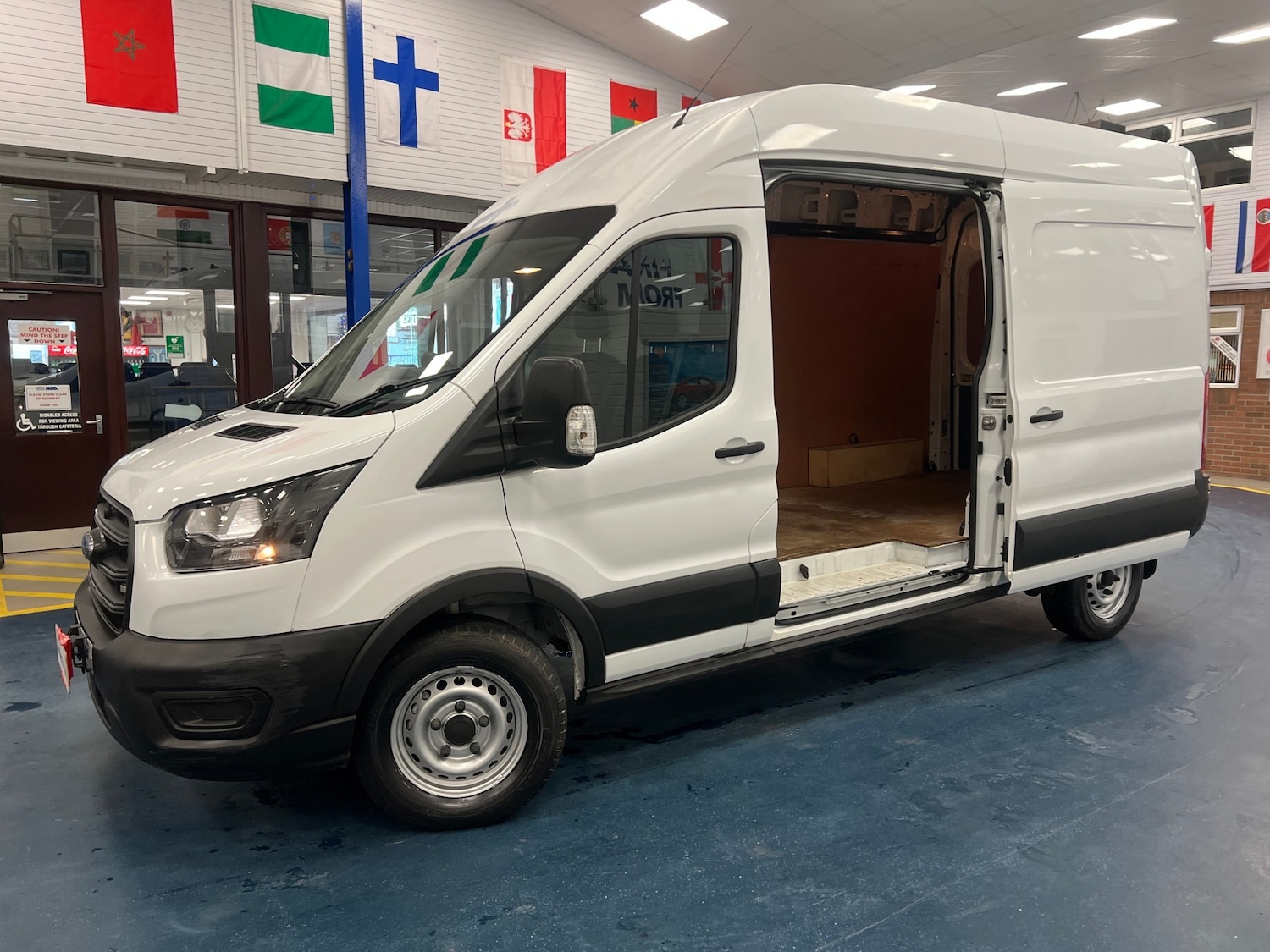 Used Ford Transit 2022 for sale - 76906411: Photo 6