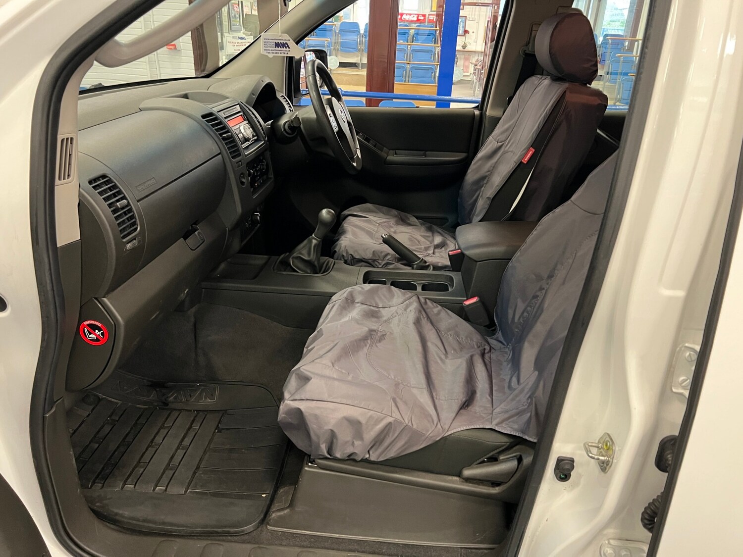 Used Nissan Navara 2014 for sale - 78109889: Photo 14