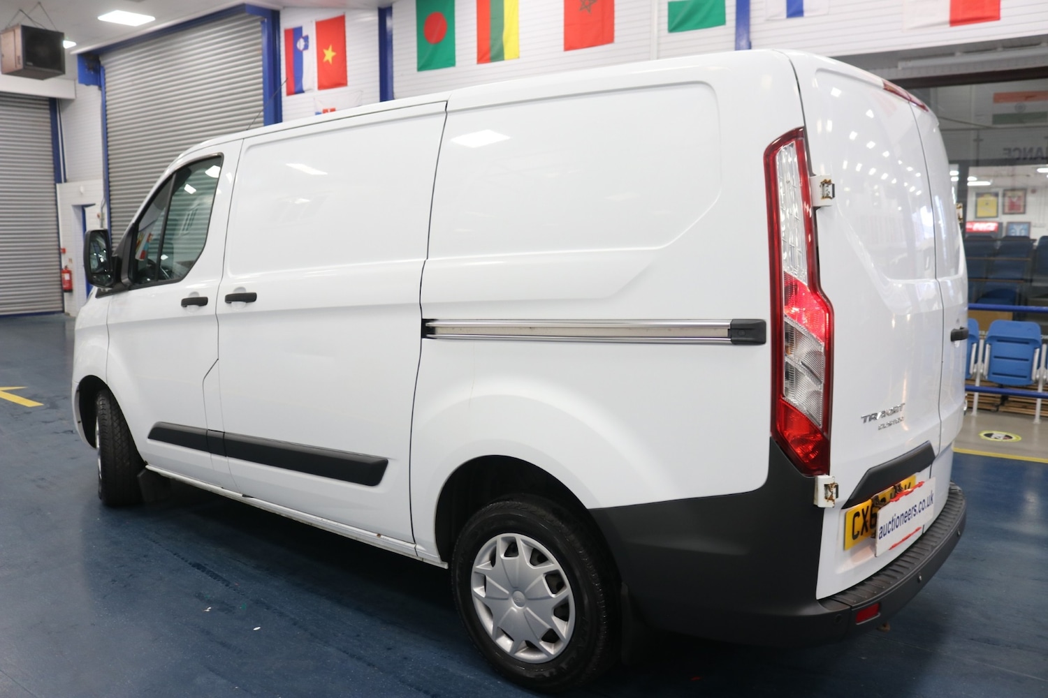 Used Ford Transit Custom 2016 for sale - 77135721: Photo 4
