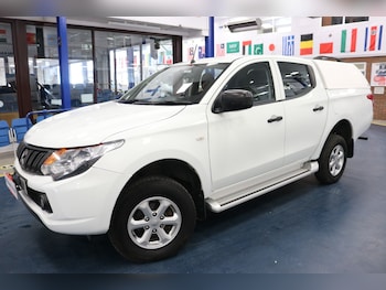 Used Mitsubishi L200 2017 for sale - 70648240: Photo