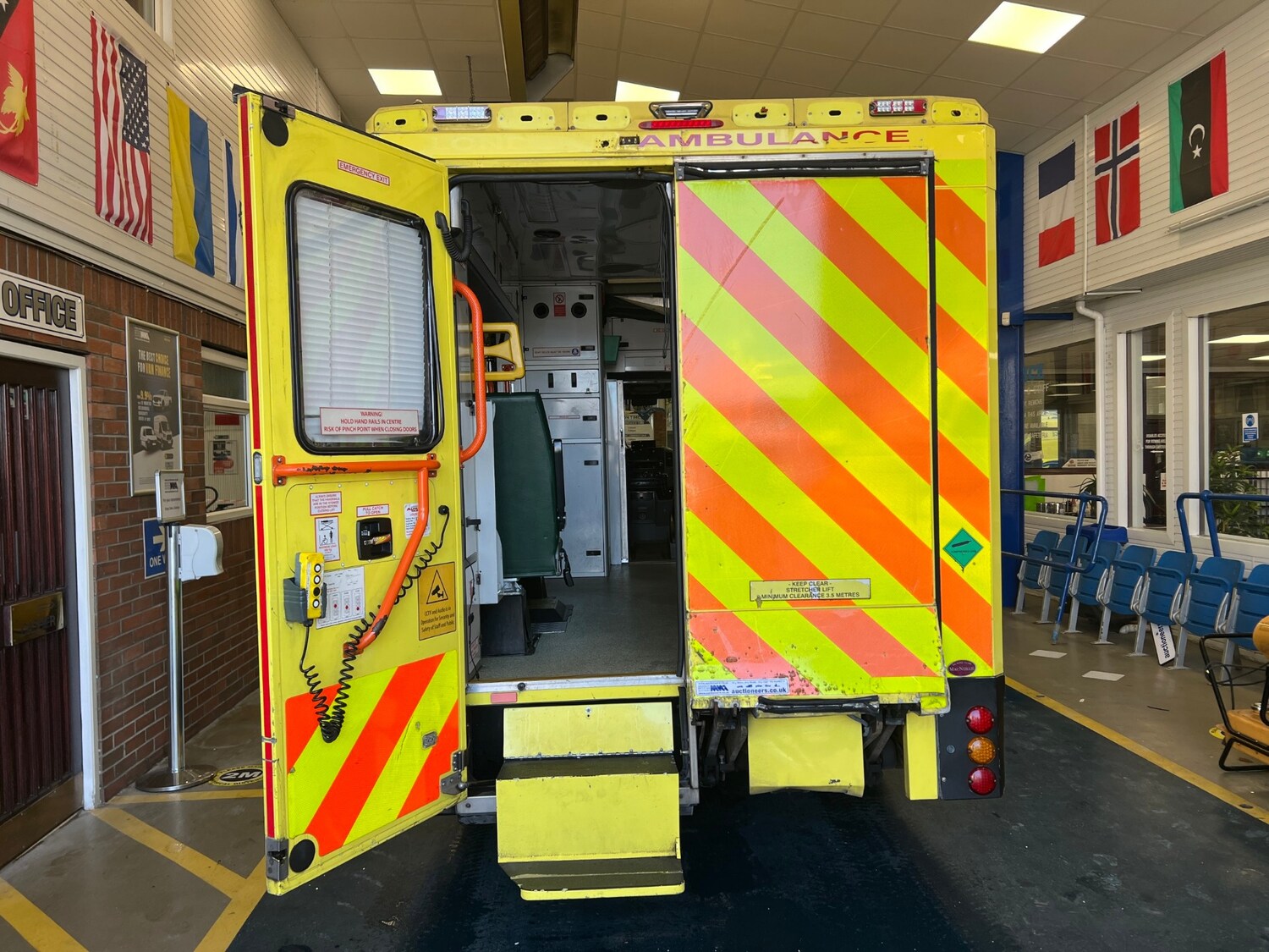 Used Mercedes-Benz Sprinter 2015 for sale - 77337284: Photo 8