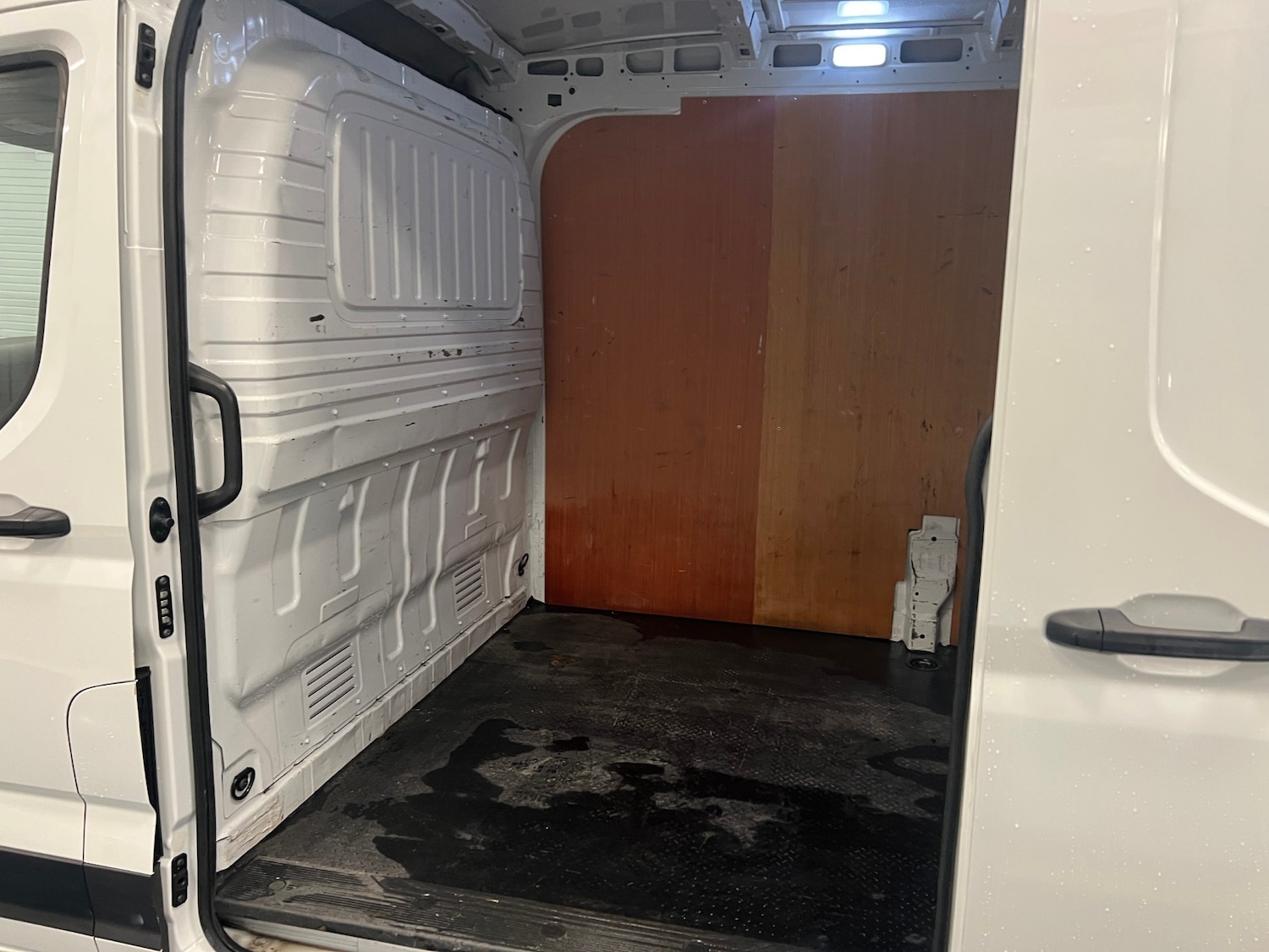 Used Maxus Deliver 9 2023 for sale - 76709217: Photo 8