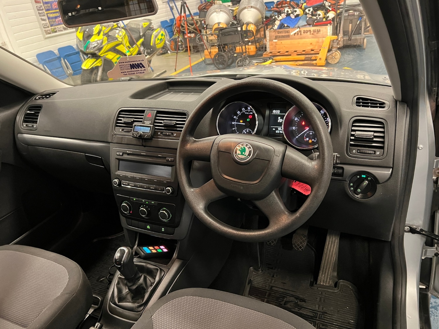 Used Skoda Yeti 2012 for sale - 76792472: Photo 13