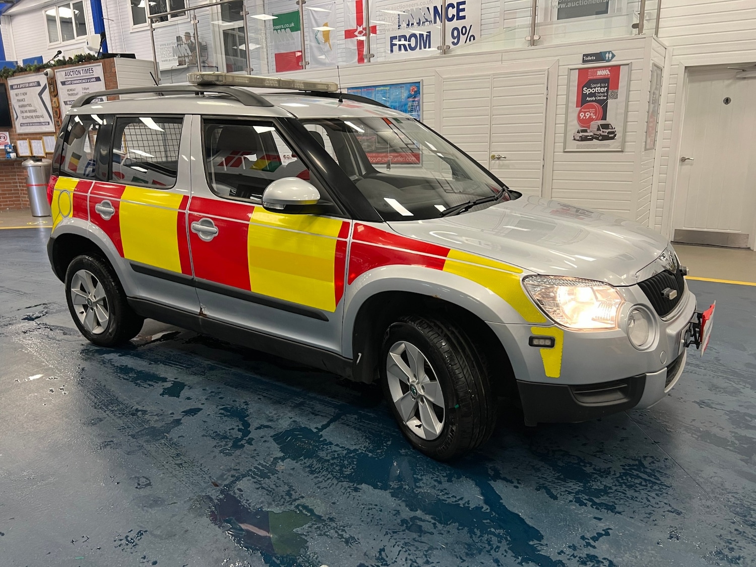 Used Skoda Yeti 2012 for sale - 76792472: Photo 2