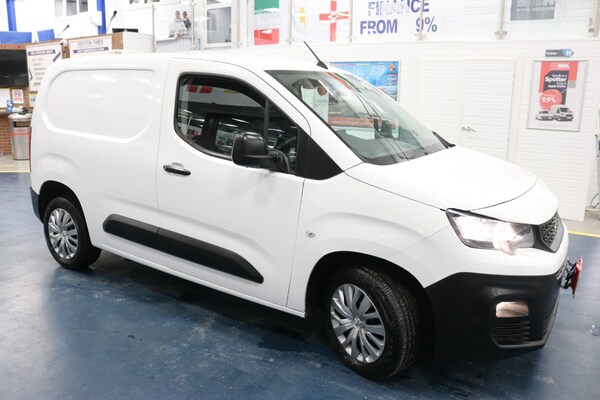 Used Peugeot Partner 2019 for sale - 72239404: Photo 2