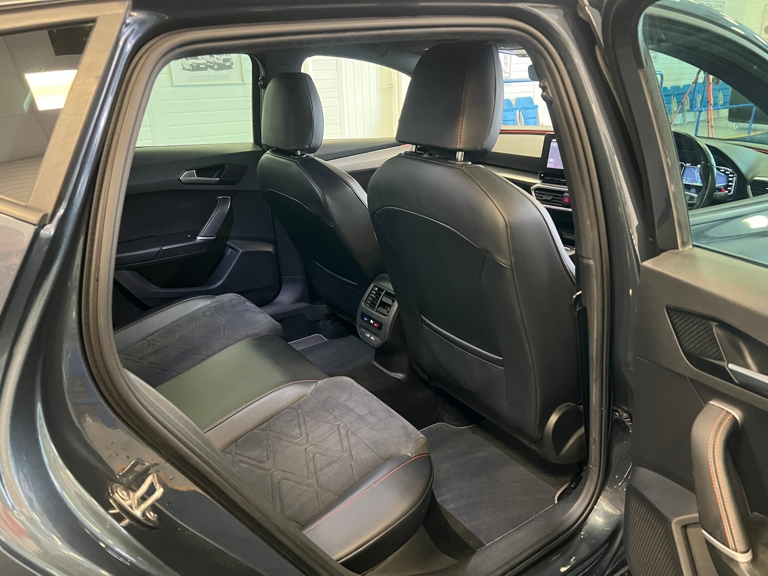 Used SEAT Leon 2021 for sale - 77492746: Photo 10