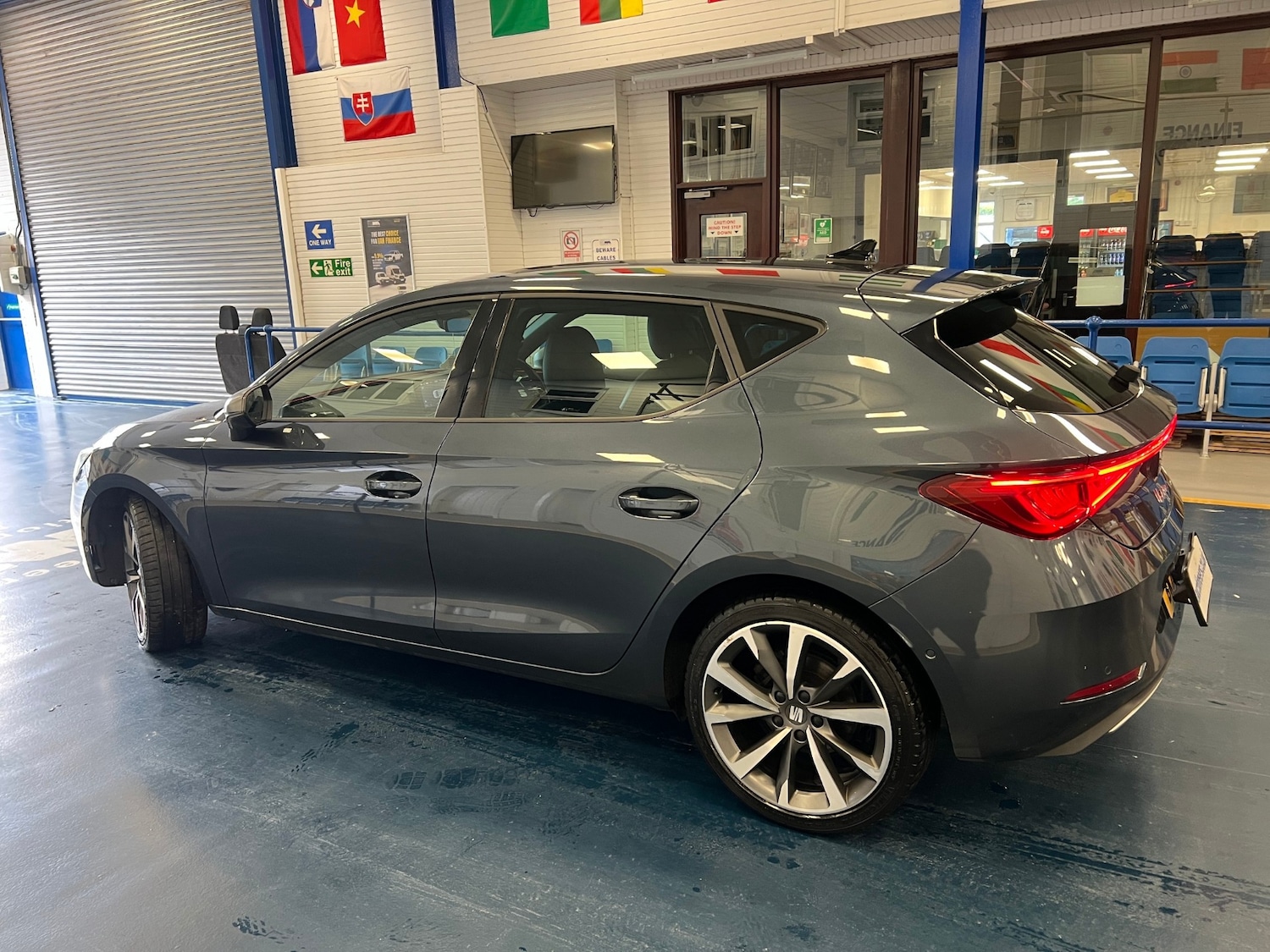 Used SEAT Leon 2021 for sale - 77492746: Photo 4