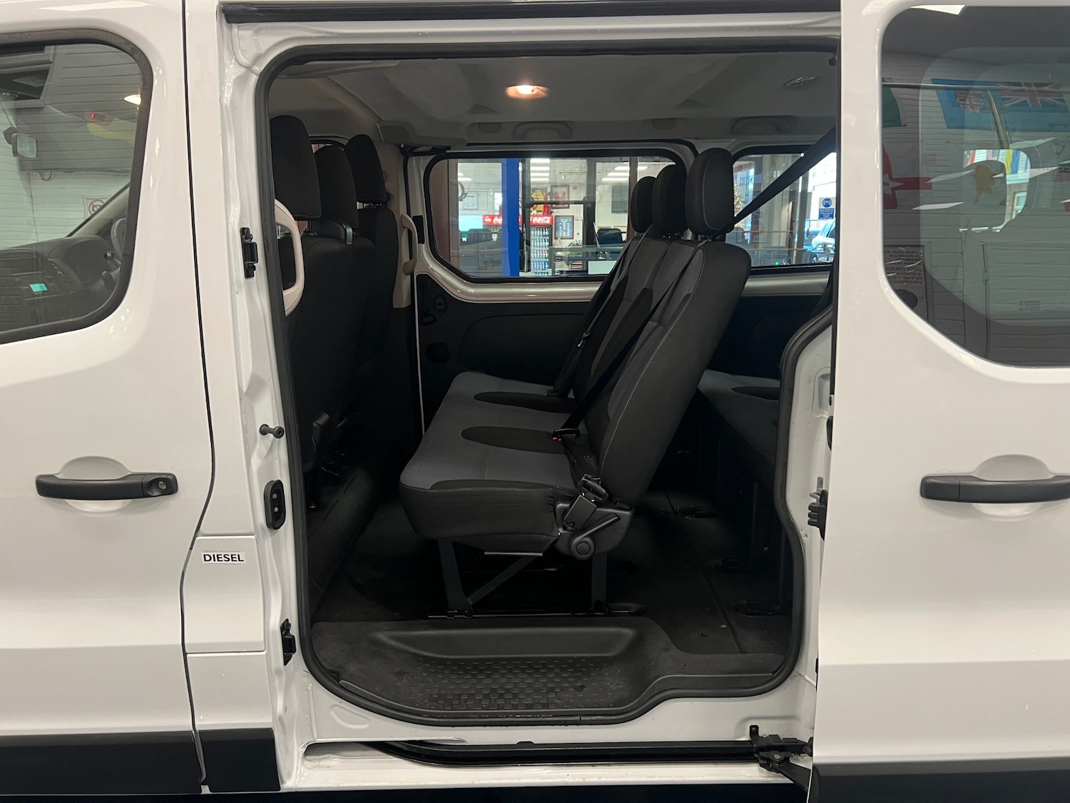 Used Vauxhall Vivaro 2018 for sale - 76861681: Photo 10