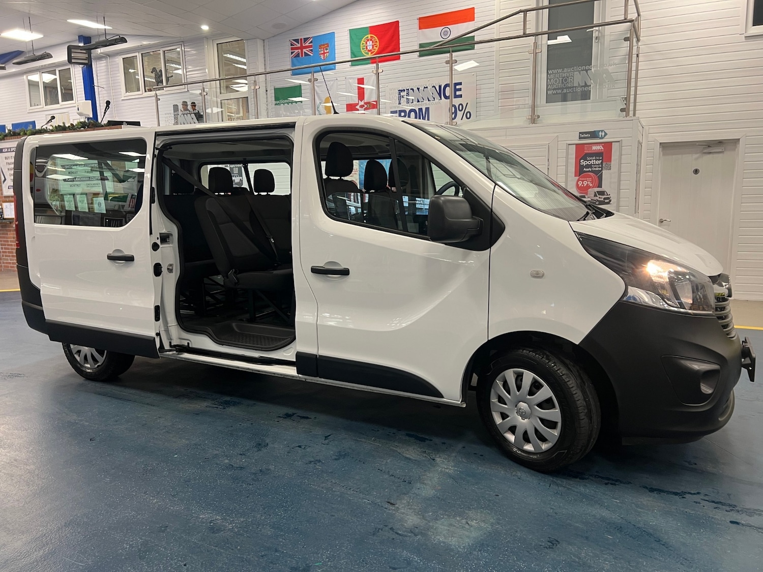 Used Vauxhall Vivaro 2018 for sale - 76861681: Photo 6