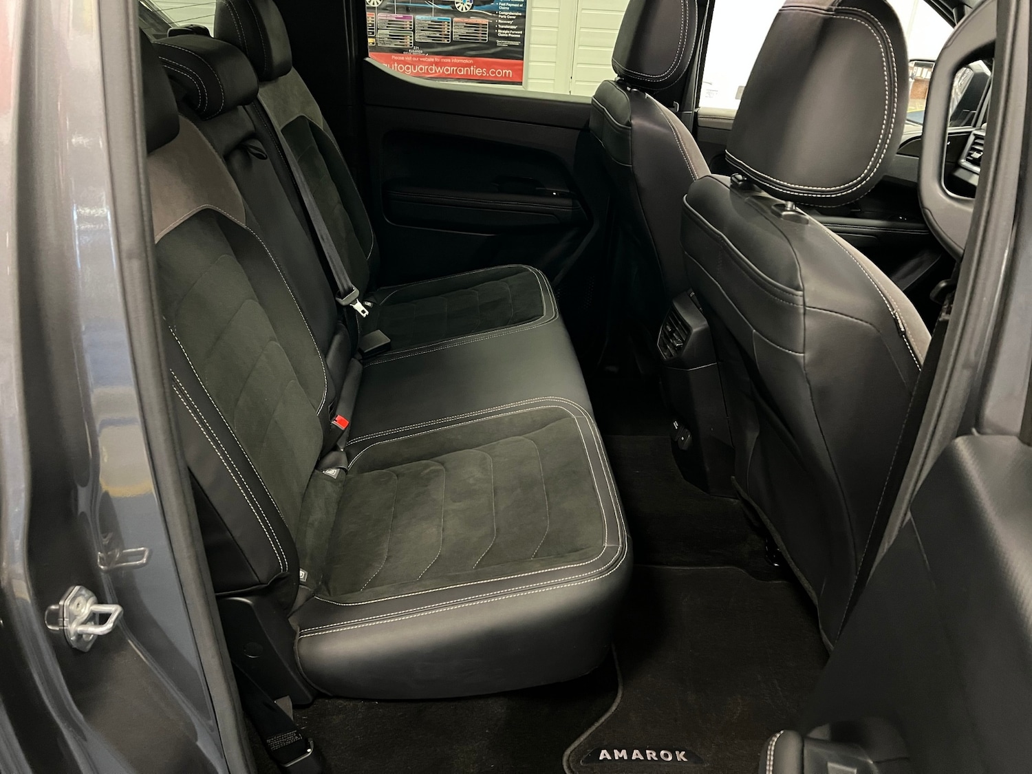 Used Volkswagen Amarok 2023 for sale - 76792660: Photo 11