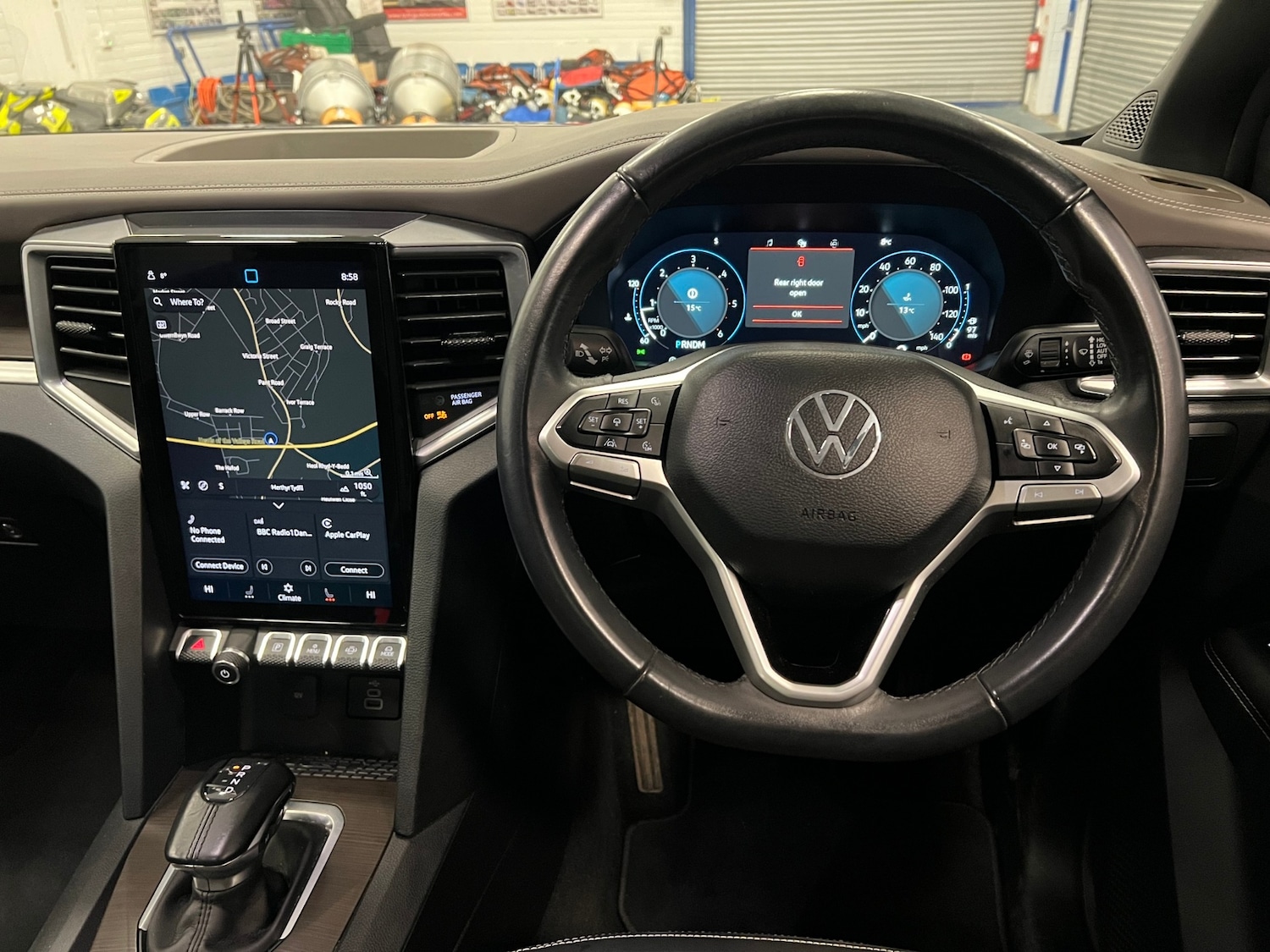 Used Volkswagen Amarok 2023 for sale - 76792660: Photo 14