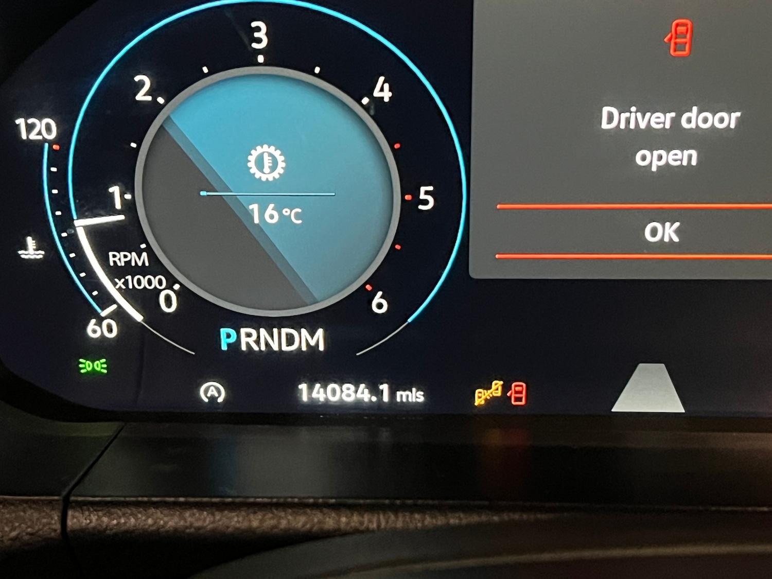 Used Volkswagen Amarok 2023 for sale - 76792660: Photo 15