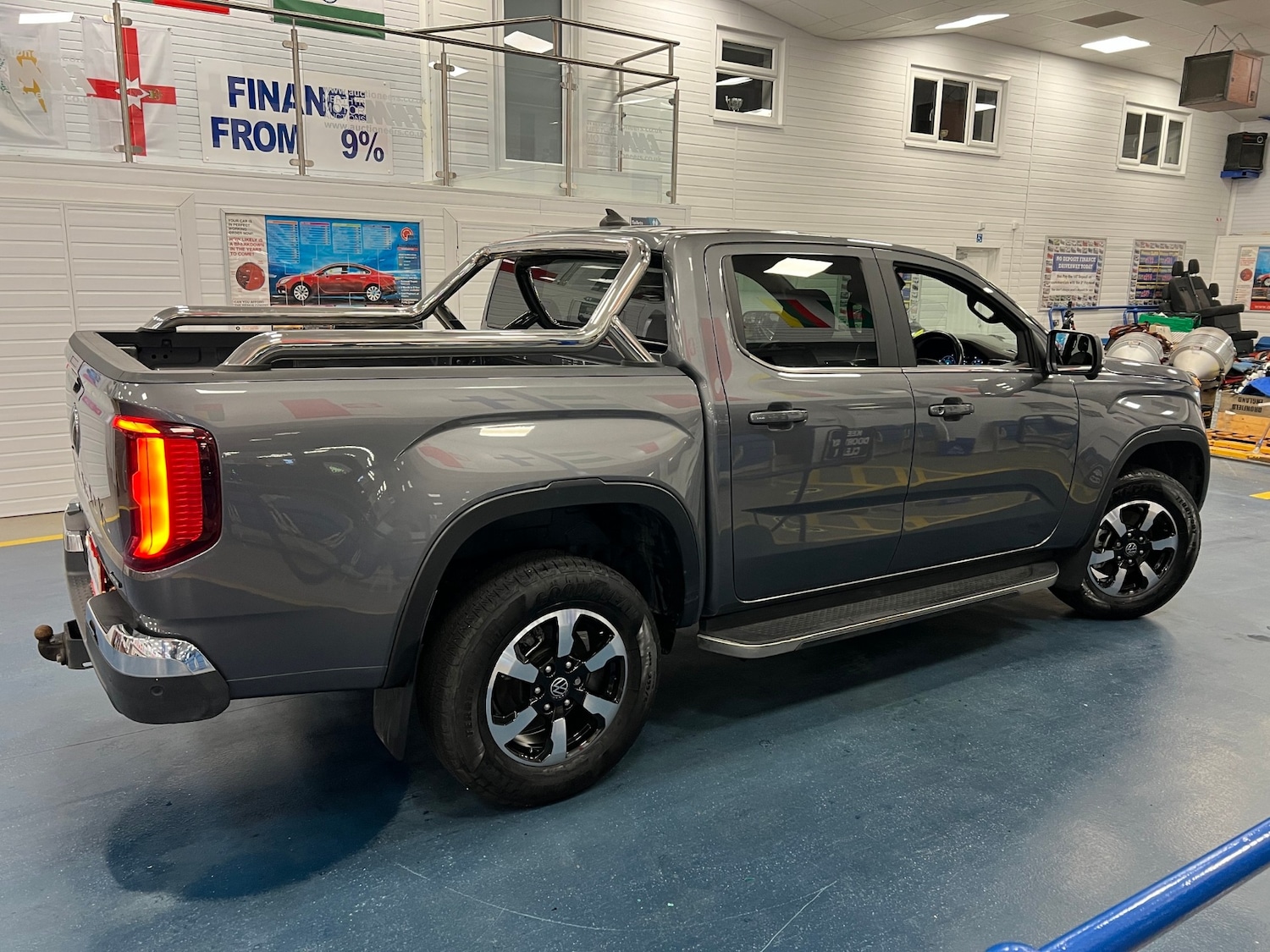 Used Volkswagen Amarok 2023 for sale - 76792660: Photo 5