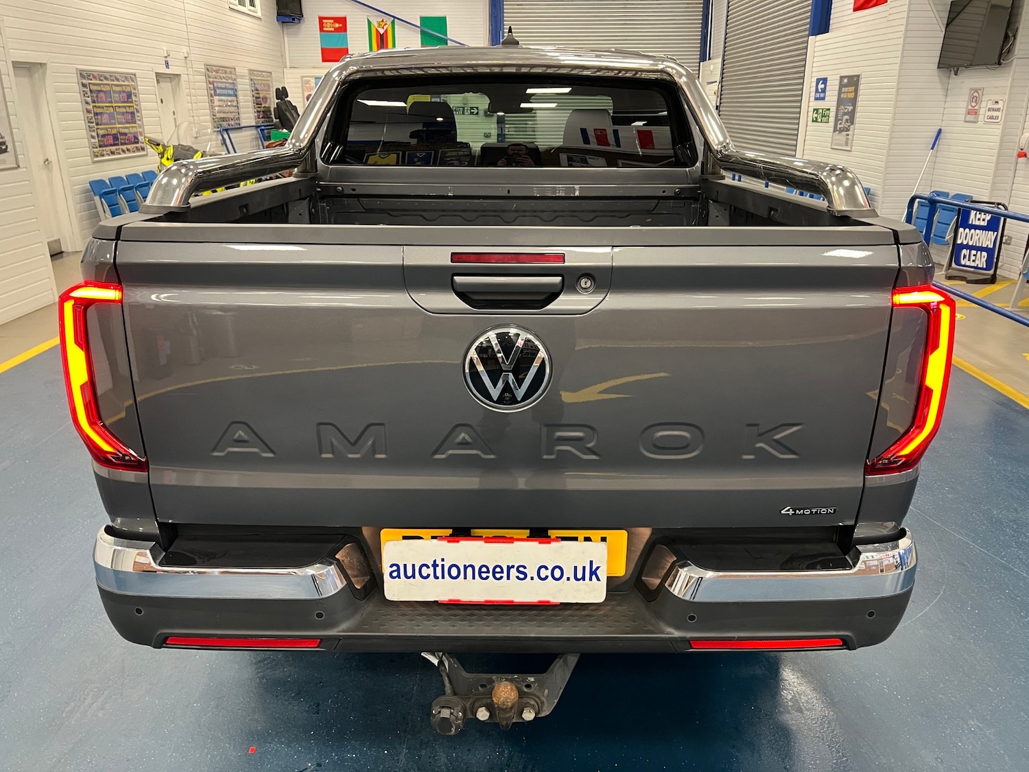 Used Volkswagen Amarok 2023 for sale - 76792660: Photo 7