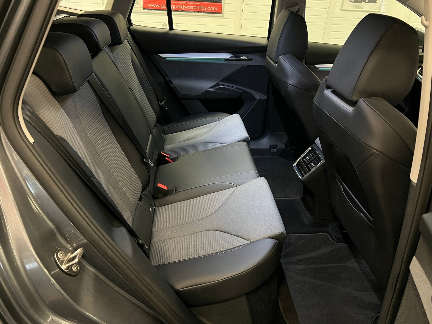 Used Skoda Enyaq 2022 for sale - 77812934: Photo 11