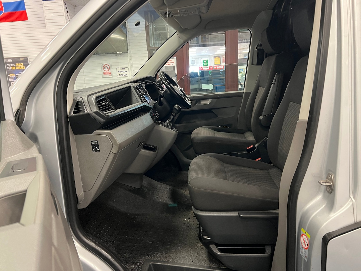 Used Volkswagen Transporter 2021 for sale - 78027351: Photo 16