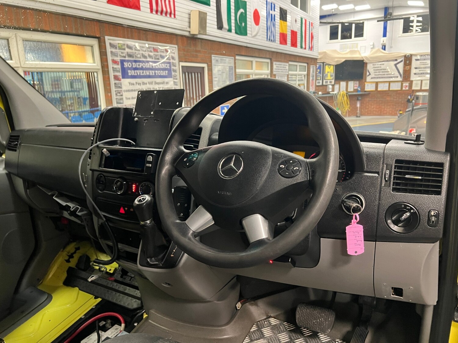 Used Mercedes-Benz Sprinter 2015 for sale - 77337293: Photo 14