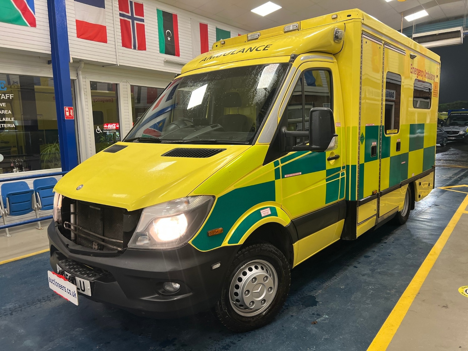 Used Mercedes-Benz Sprinter 2015 for sale - 77337293: Photo 3