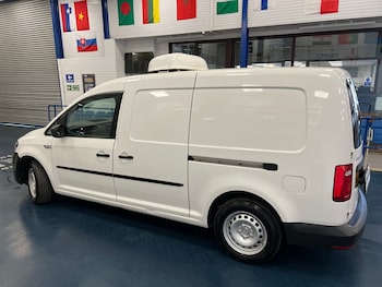 Used Volkswagen Caddy Maxi 2020 for sale - 79216375: Photo