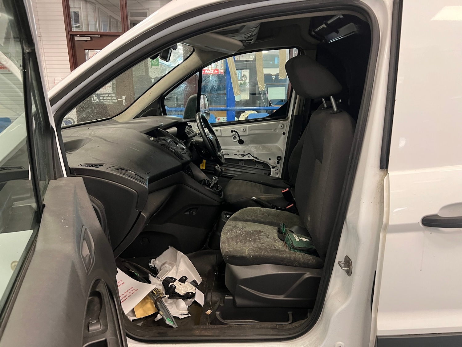 Used Ford Transit Connect 2014 for sale - 76693648: Photo 15