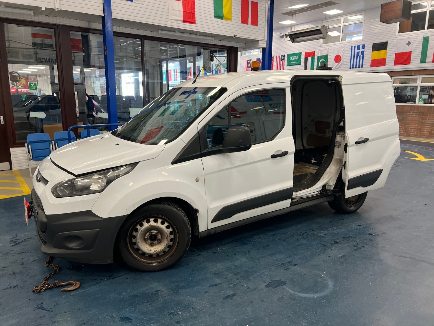 Used Ford Transit Connect 2014 for sale - 76693648: Photo 6