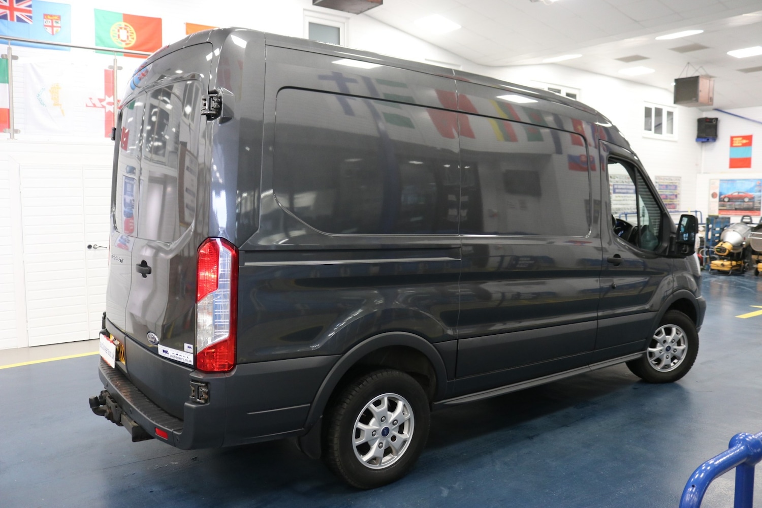 Used Ford Transit 2017 for sale - 77125891: Photo 5