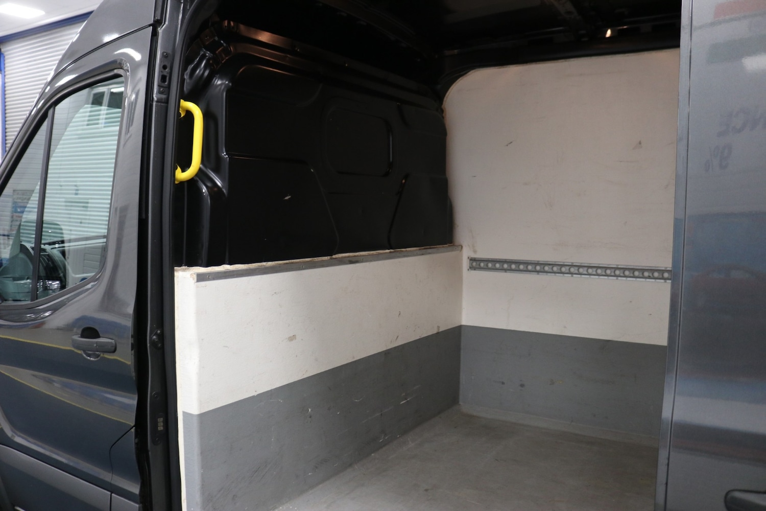 Used Ford Transit 2017 for sale - 77125891: Photo 8