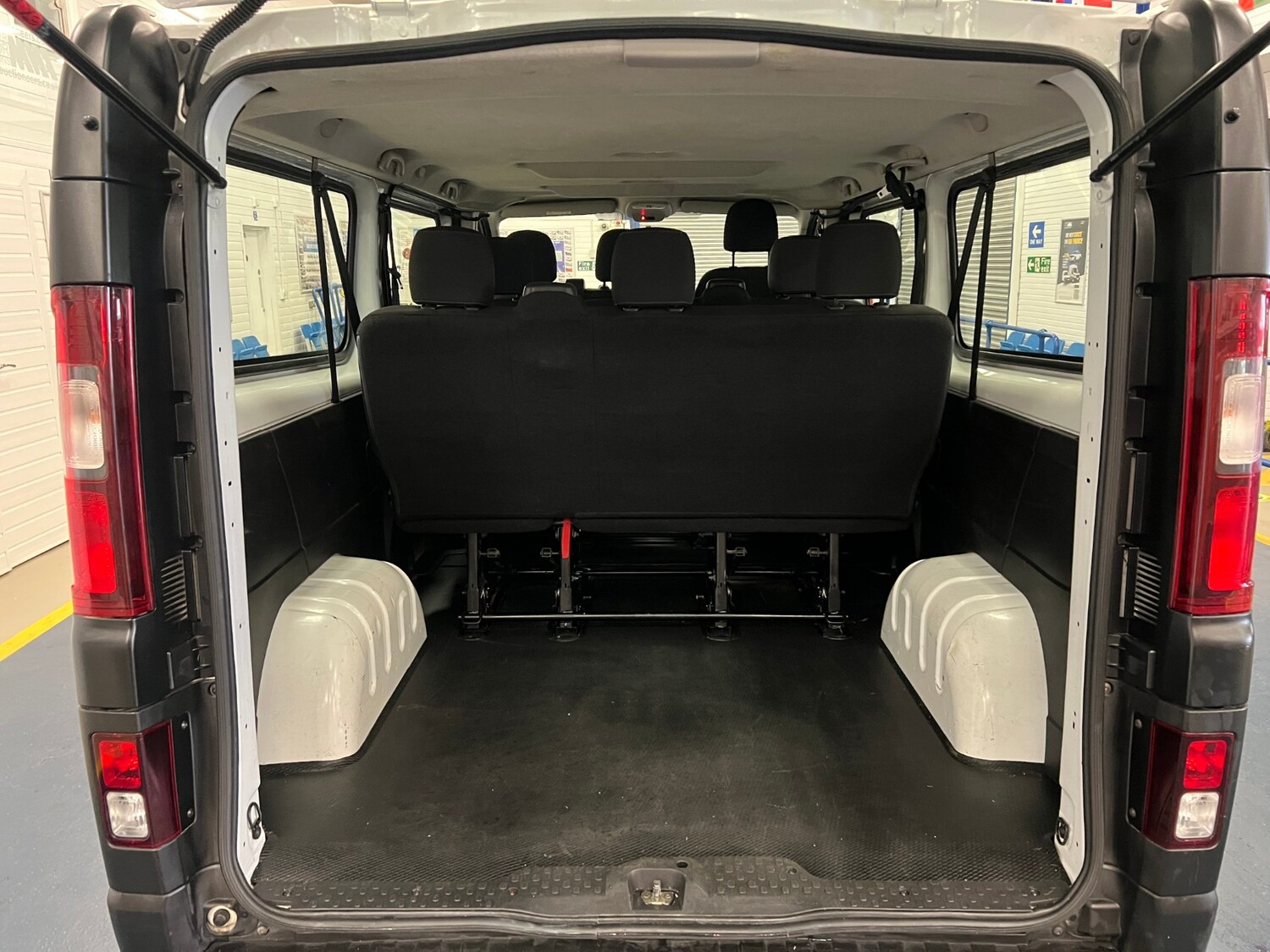 Used Vauxhall Vivaro 2018 for sale - 76205394: Photo 14