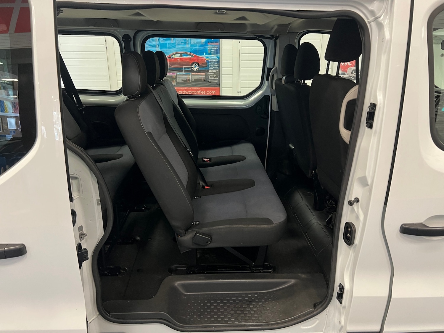 Used Vauxhall Vivaro 2018 for sale - 76205394: Photo 7