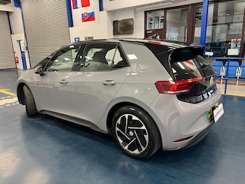 Used Volkswagen ID.3 2021 for sale - 79228318: Photo