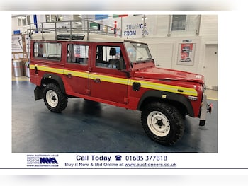 Land Rover - Defender