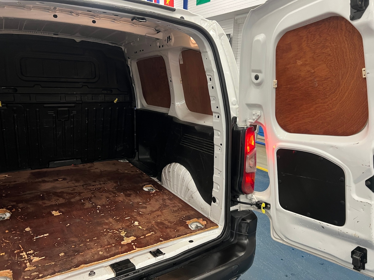 Used Citroen Berlingo 2020 for sale - 76908199: Photo 12