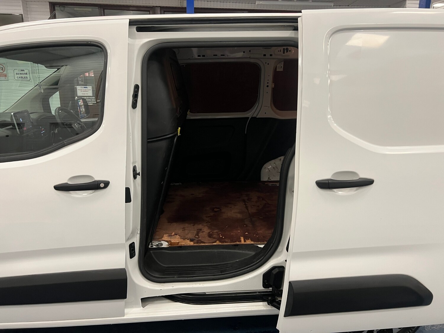 Used Citroen Berlingo 2020 for sale - 76908199: Photo 7