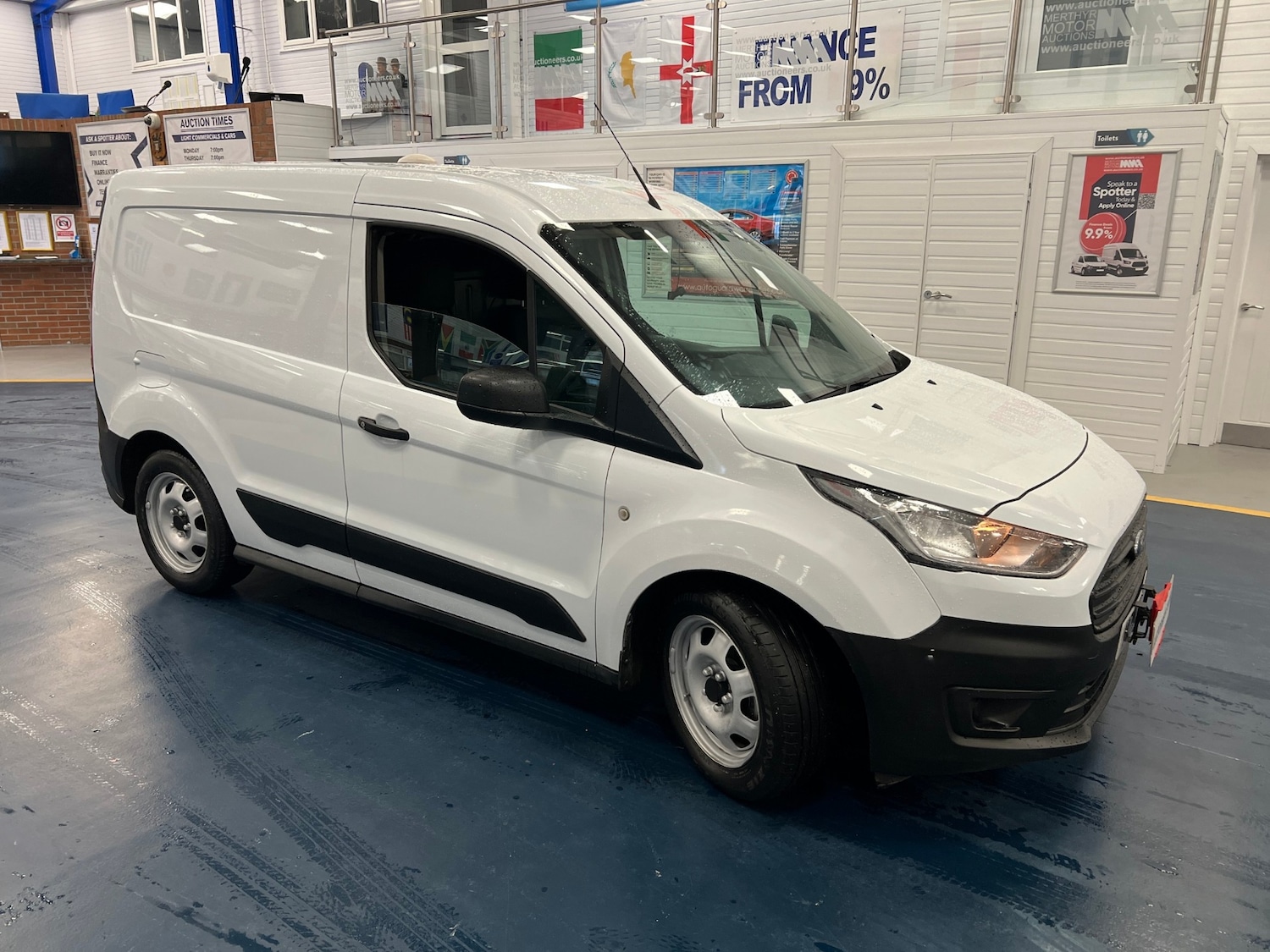 Used Ford Transit Connect 2019 for sale - 77649871: Photo 2