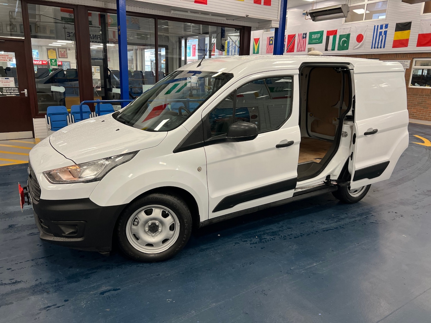 Used Ford Transit Connect 2019 for sale - 77649871: Photo 6