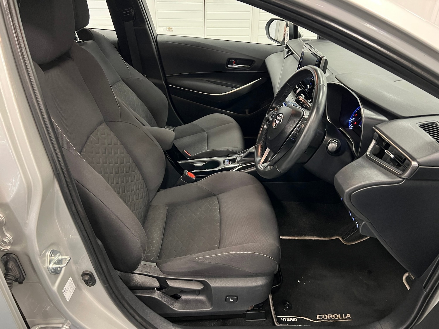 Used Toyota Corolla 2020 for sale - 76391439: Photo 11