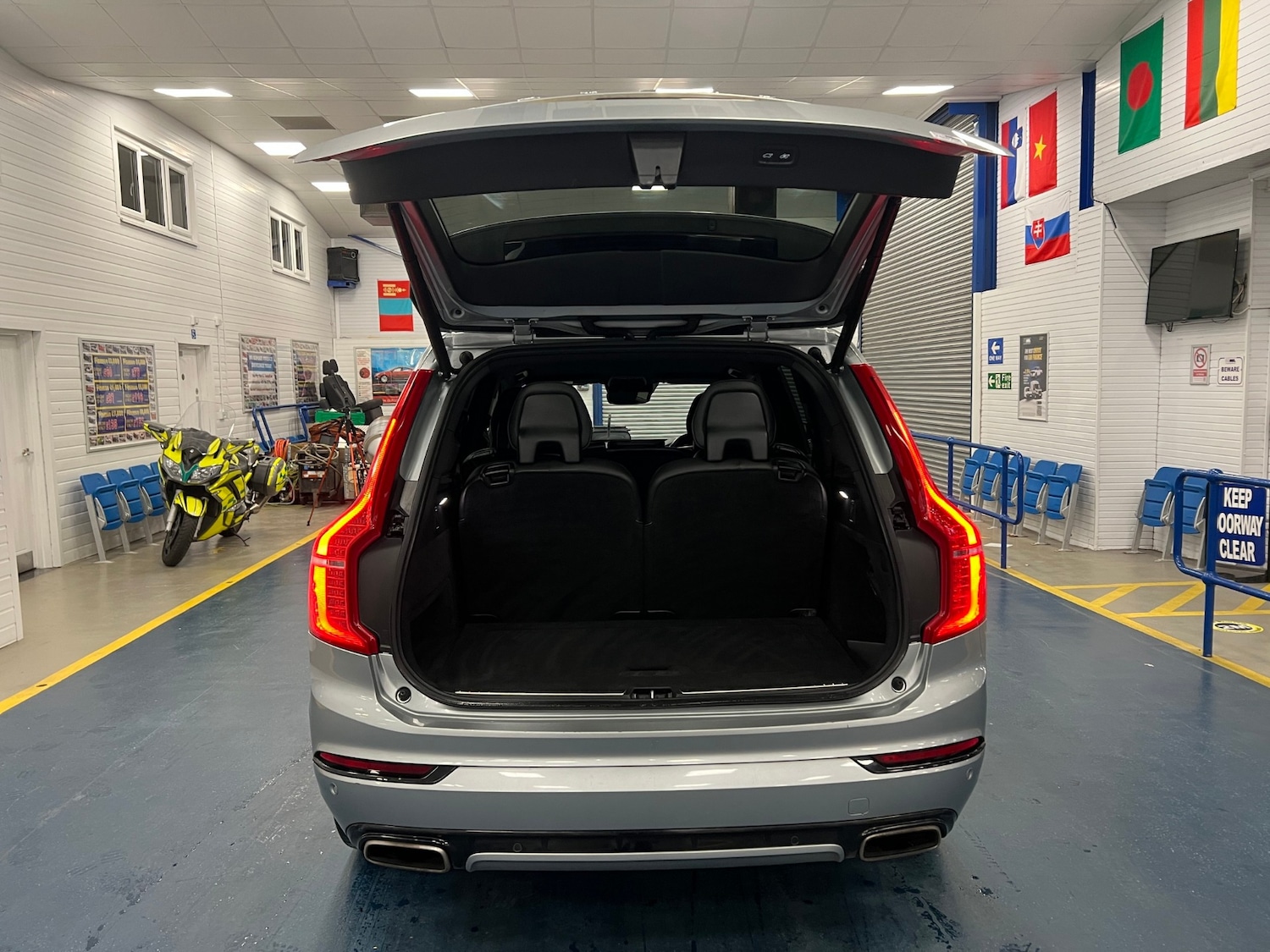 Used Volvo XC90 2016 for sale - 76817969: Photo 10