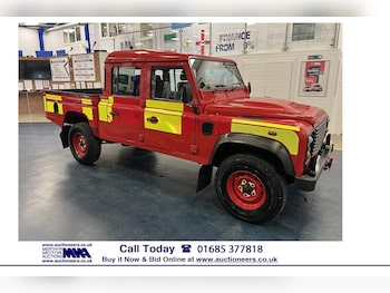 Land Rover - Defender