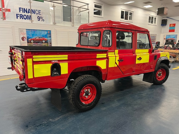 Used Land Rover Defender 2012 for sale - 76298867: Photo 5