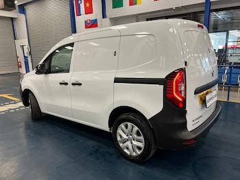 Used Renault Kangoo 2024 for sale - 79009840: Photo