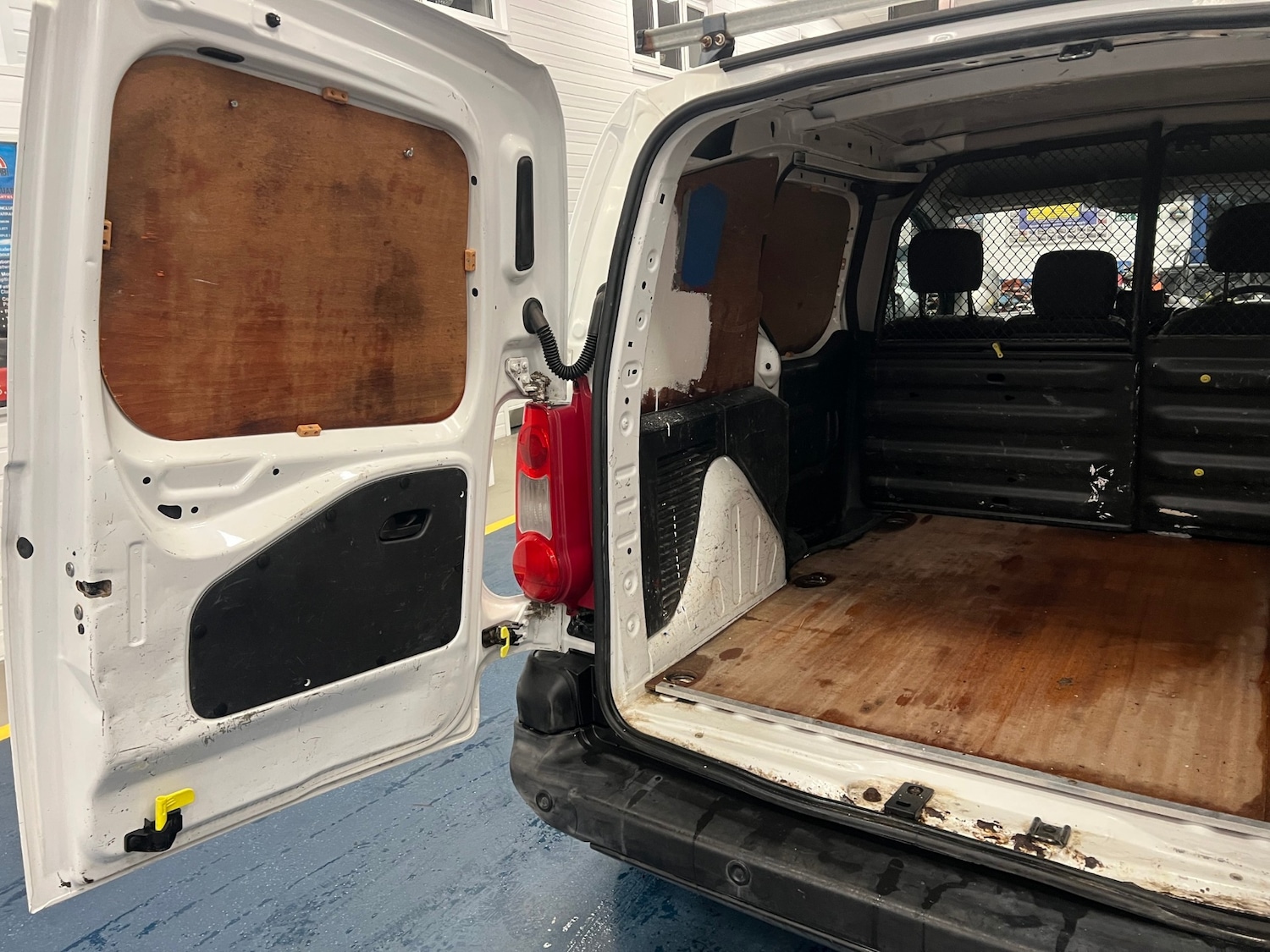 Used Citroen Berlingo 2009 for sale - 76835190: Photo 9